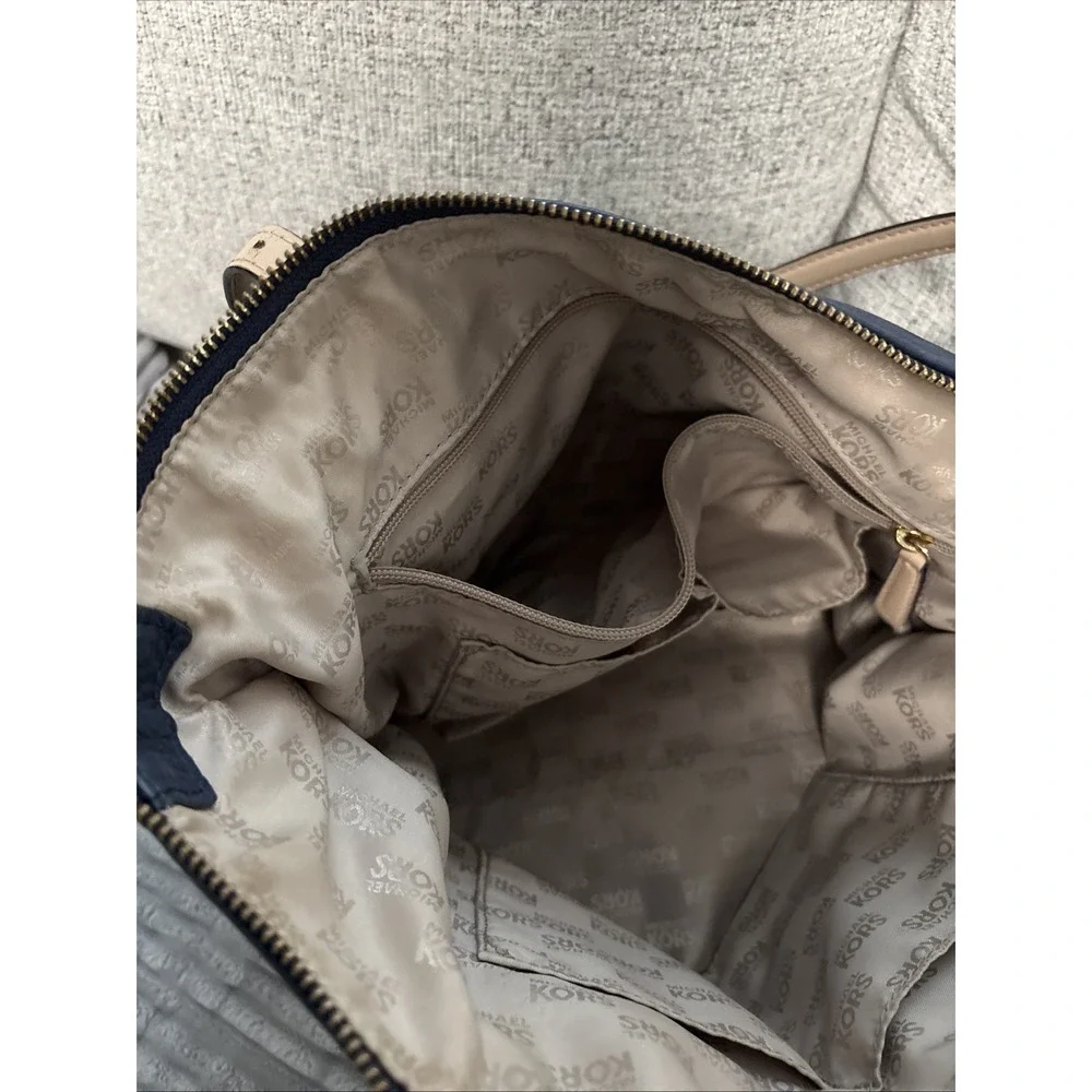 Michael Kors Navy Zip Top Tote Bag Gold Hardware w/ MK Charm Lined Pockets